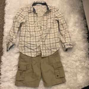 Shirt 6-7T and shorts 4T outfit for boys